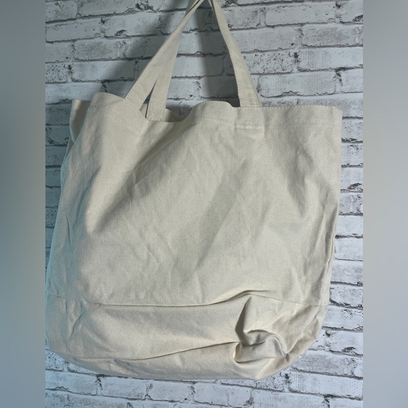 Ceres Life Tote with Green “K” NWOT - Picture 4 of 5